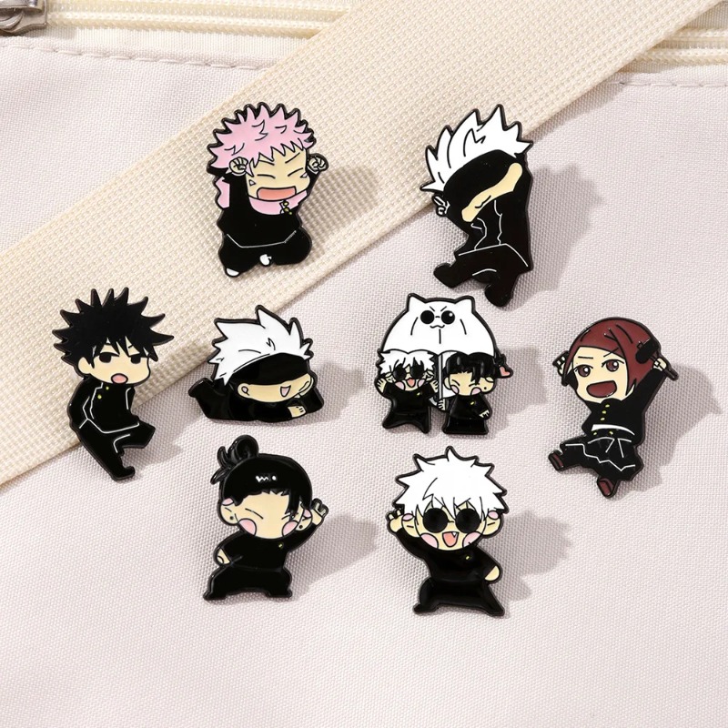 Enamel Pin Set - 8pcs Anime Itadori Yuji Enamel Pins